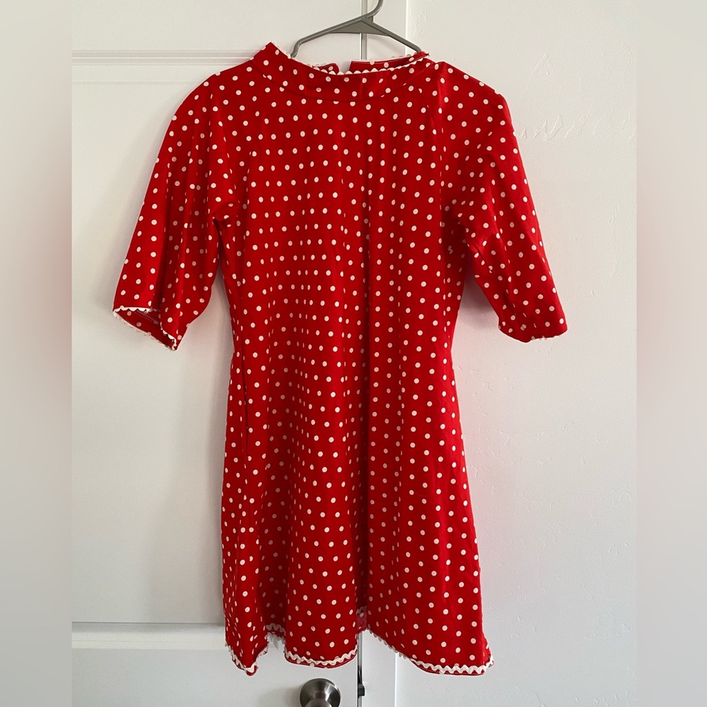 vintage retro scalloped 1950's 1960's red and white polka dot dress with